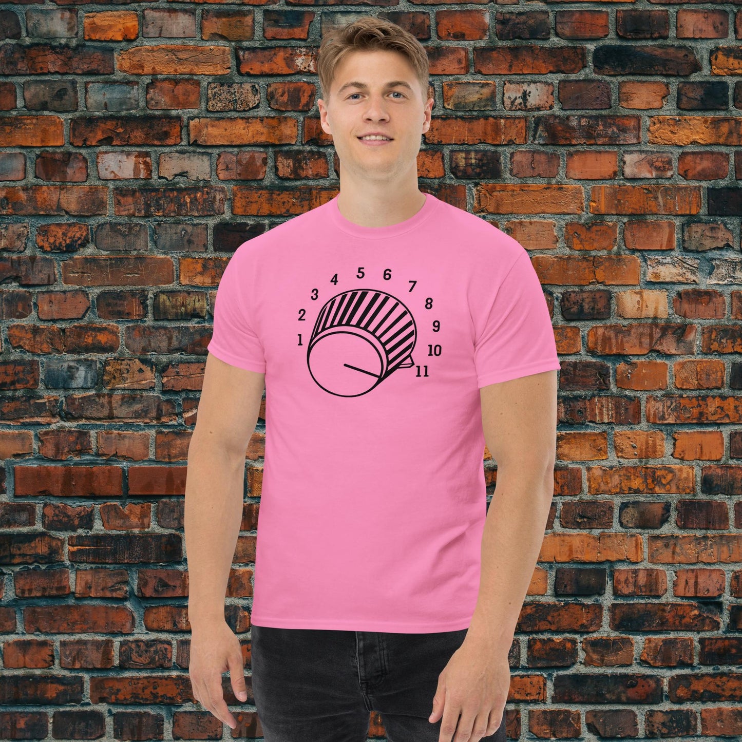 This Goes to 11 T-Shirt (Black Knob)