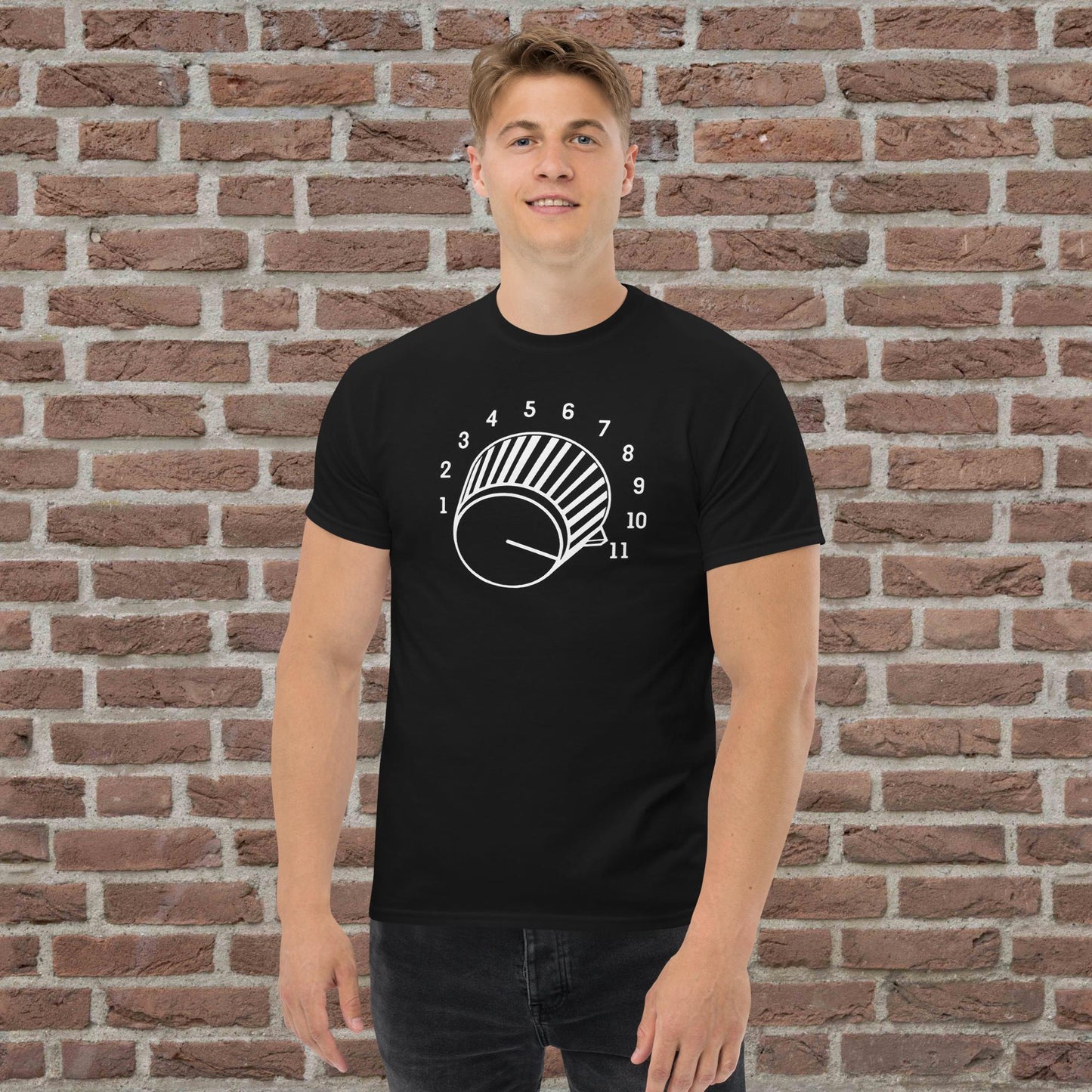 This Goes to 11 T-Shirt (White Knob)