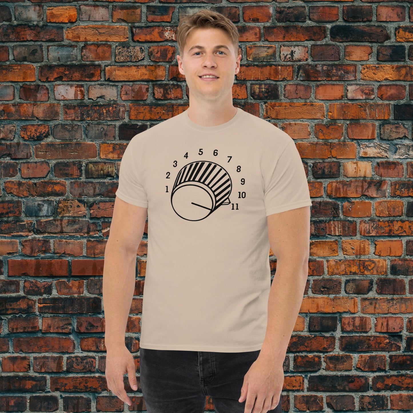 This Goes to 11 T-Shirt (Black Knob)